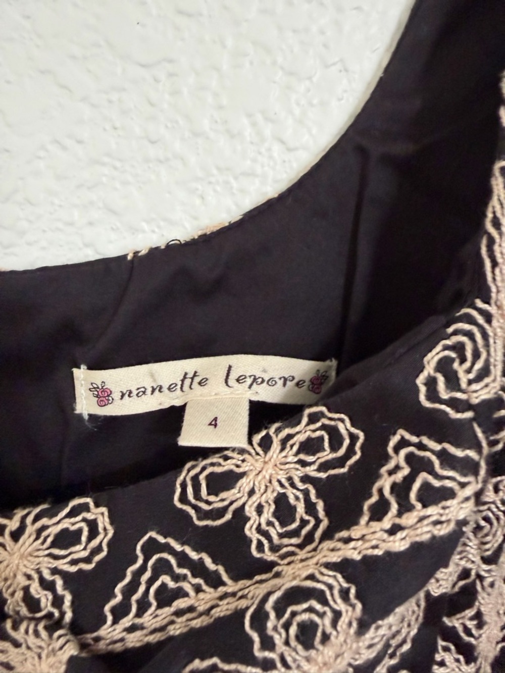 Nanette Lepore Black and Beige Patterned Scoop Neck Mini Dress - Picture 3 of 7